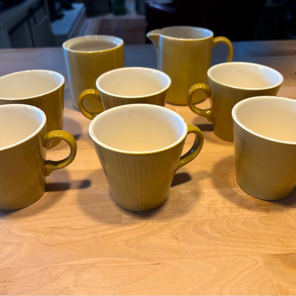 Syralite Syracuse China vintage mustard yellow fluted coffee cups